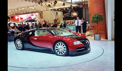 Bugatti Veyron  front 1
